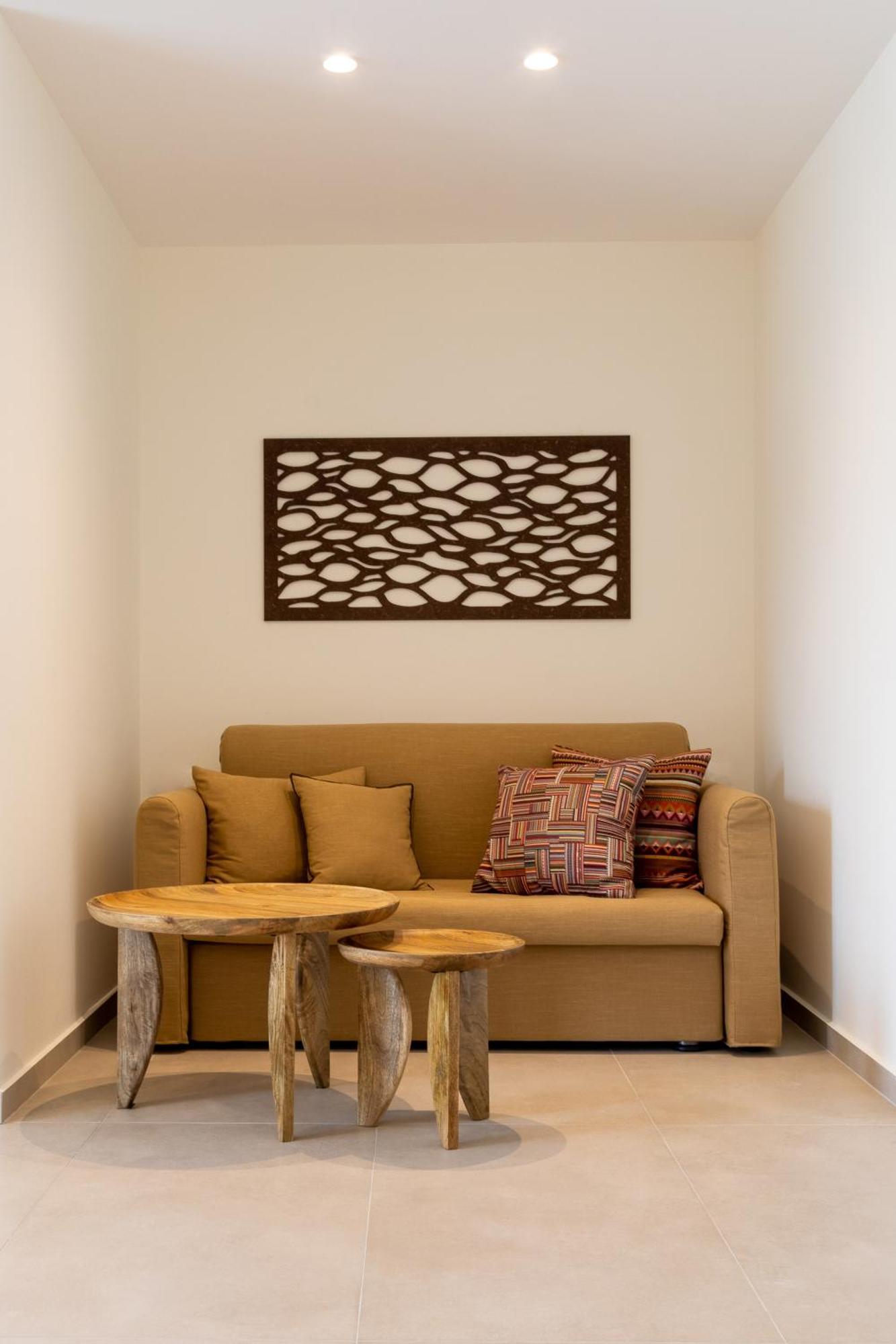 Arancia Elegant Rooms And Suites Tolón Buitenkant foto