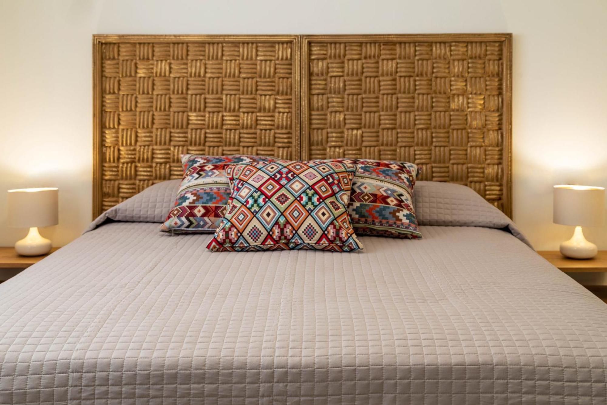 Arancia Elegant Rooms And Suites Tolón Buitenkant foto